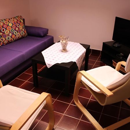 מאנדרה Apartments Baka Jelka מראה חיצוני תמונה