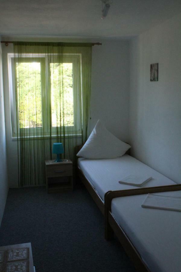 מאנדרה Apartments Baka Jelka מראה חיצוני תמונה